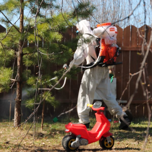 Обработка участка от клещей в Первоуральске?